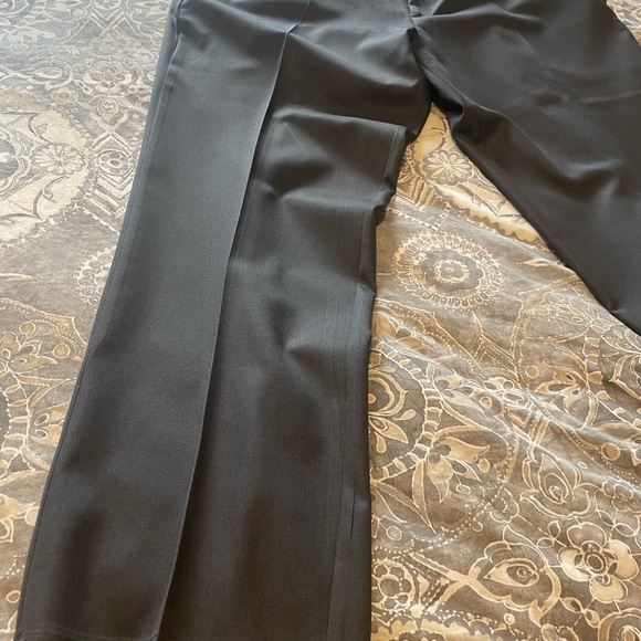 Haggar Cool 18 Pants size 40x30 grey - Picture 9 of 9